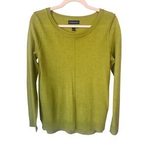Cynthia Rowley green 100% extrafine merino wool size m sweater